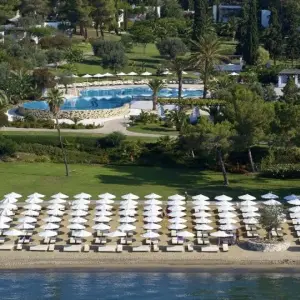 Hydra Beach Resort