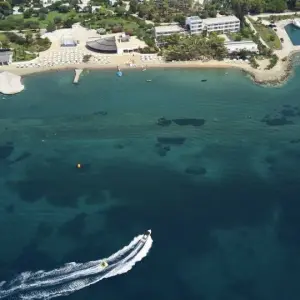 Hydra Beach Resort