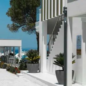 Laguna Resort