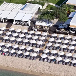 Lichnos Beach Hotel&Suites