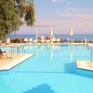 Maranton Beach