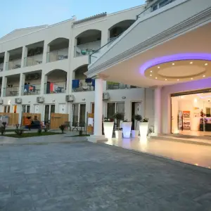Ninos Saint George Palace