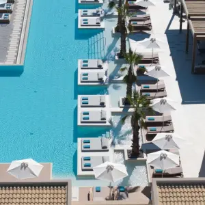 Oros Luxury Beach Resort
