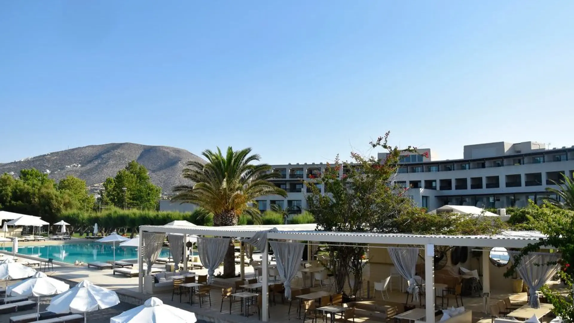 Plaza Resort