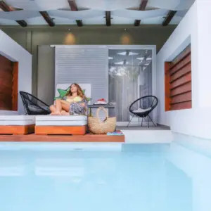 Royal Hotel&Suites