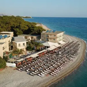 Sikyon Coast & Resort