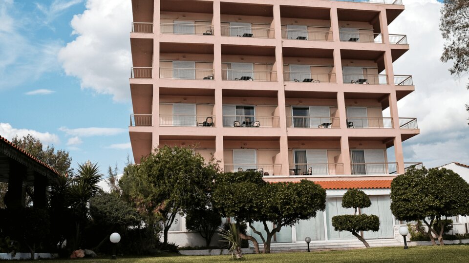 Stefania Beach Resort