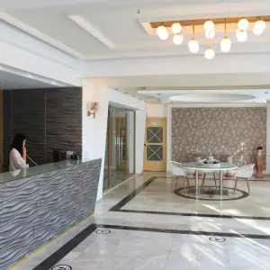Sunset Paradise  (Ex Adel Paradise)