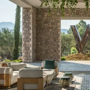 W Costa Navarino