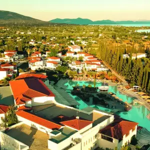 Zeus Eretria Resort