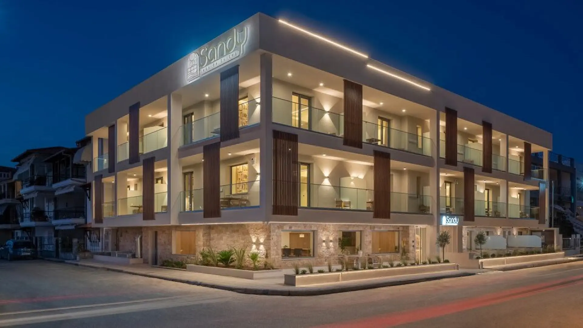 Sandy Seaside Suites