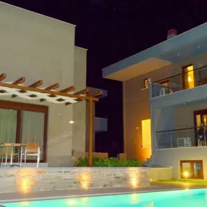 Mary's Luxury Suites