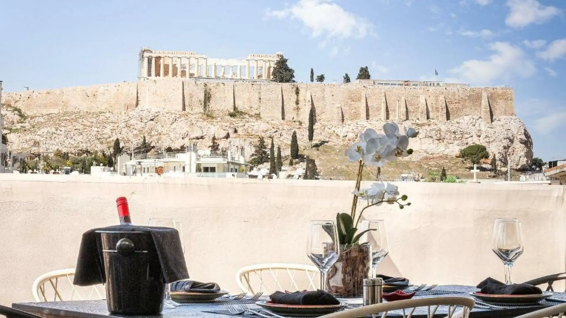 Acropolis Select