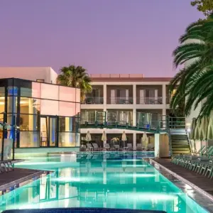 Minos Mare Royal