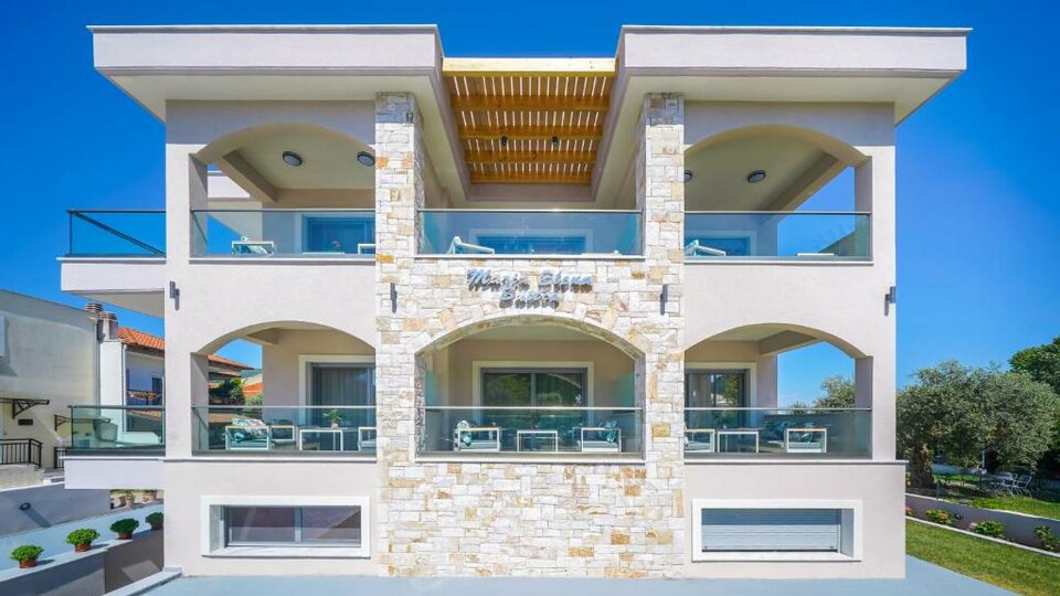 Maria Elena Suites