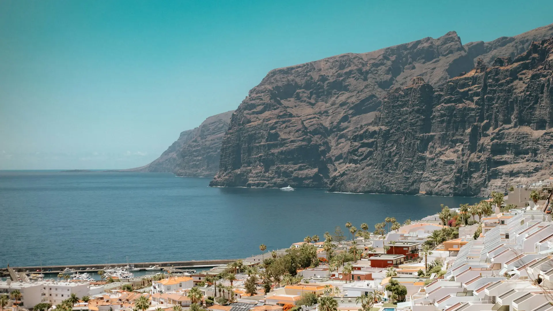 Puerto de Santjago, Španija