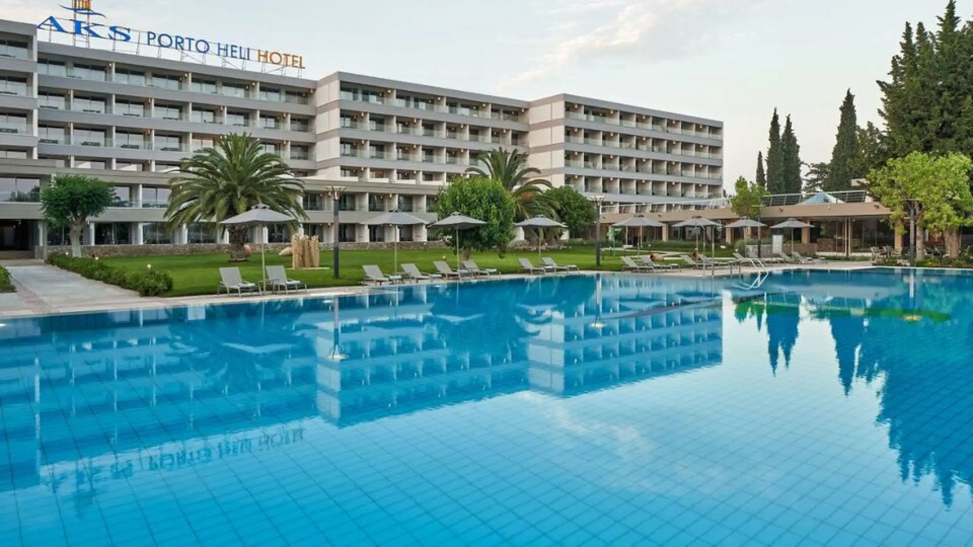 AKS Porto Heli