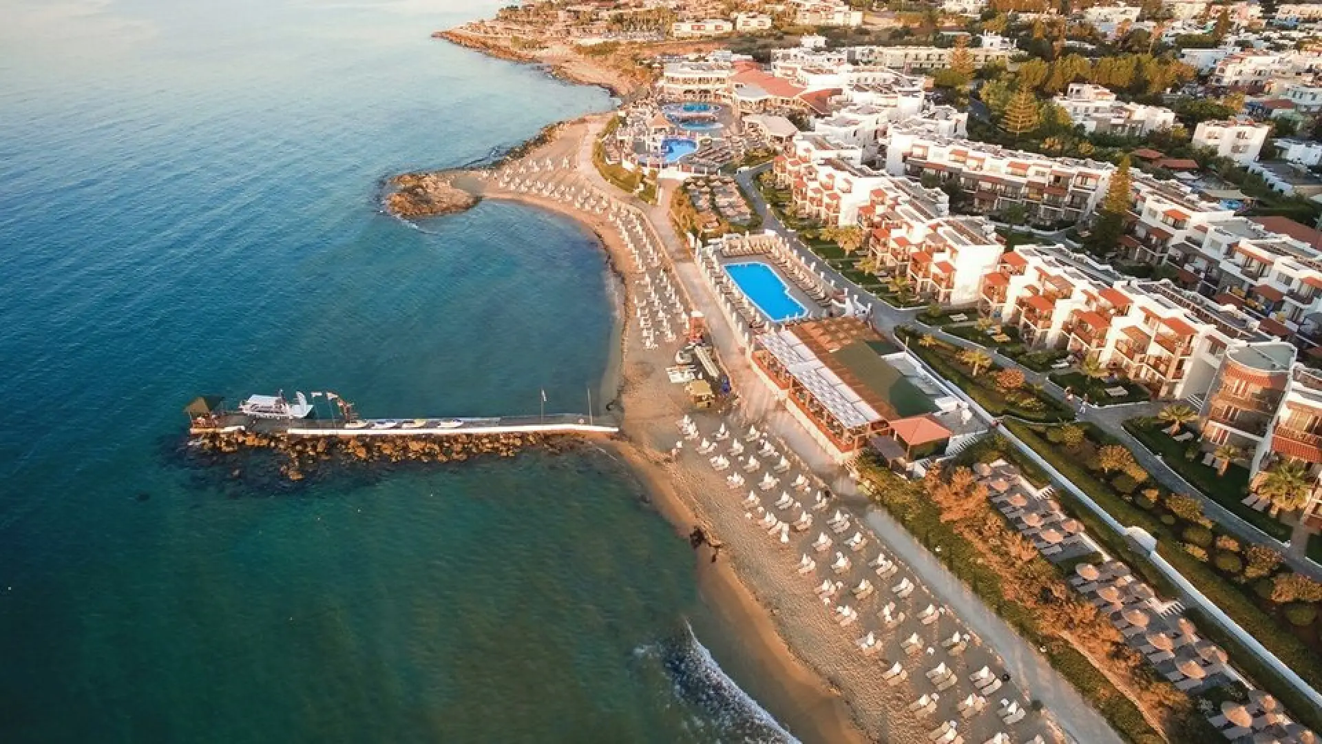Alexander Beach Hotel&Village Resort
