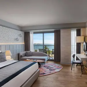 Acanthus & Cennet Barut Collection