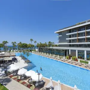 Acanthus & Cennet Barut Collection