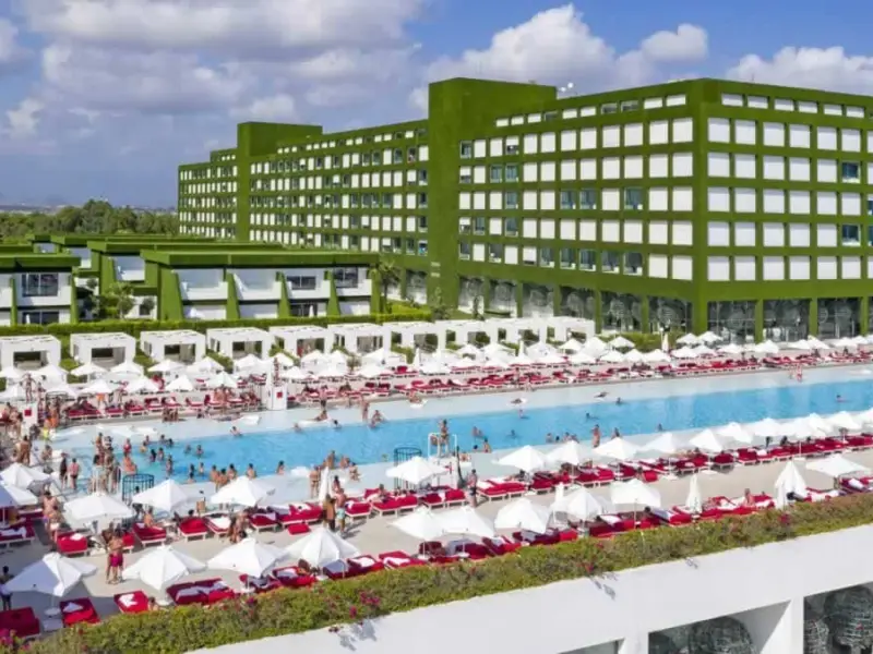 Adam & Eve Hotel