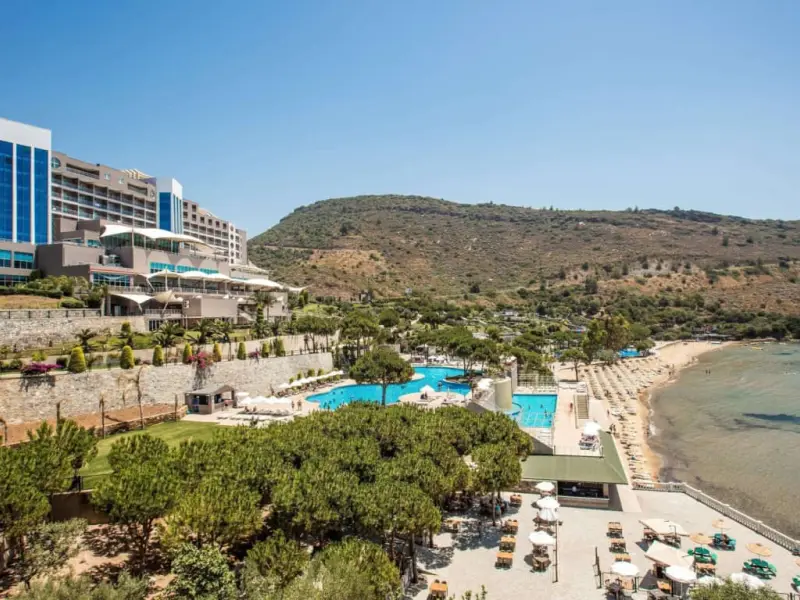 Aria Claros Beach Spa Resort