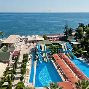 Armas Beach Hotel