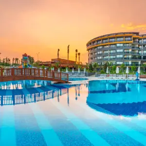 Arnor De Luxe Hotel & Spa