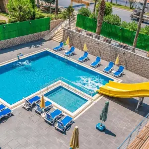 Arsi Paradise Beach Hotel