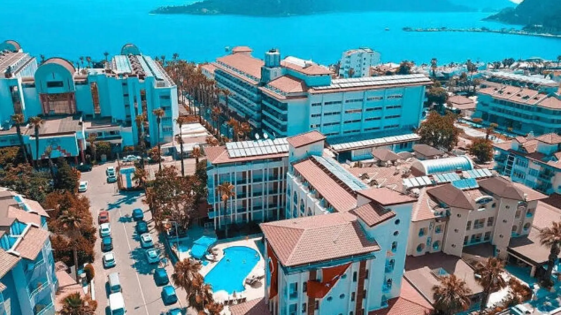 Astoria Life Hotel