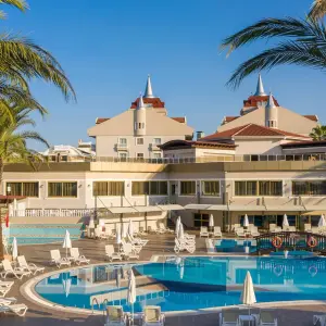 Aydinbey Famous Resort