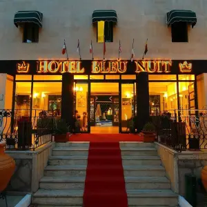 Bleu Nuit Hotel