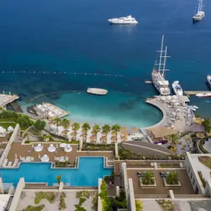 Caresse Luxury Colection Resort Spa
