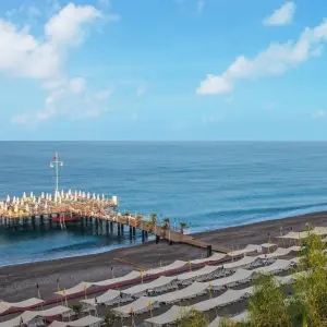 Delphin Deluxe Hotel