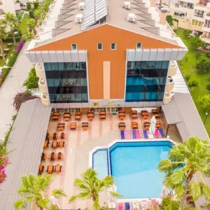 Fame Beach Hotel