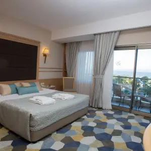 Fame Residence Lara Spa