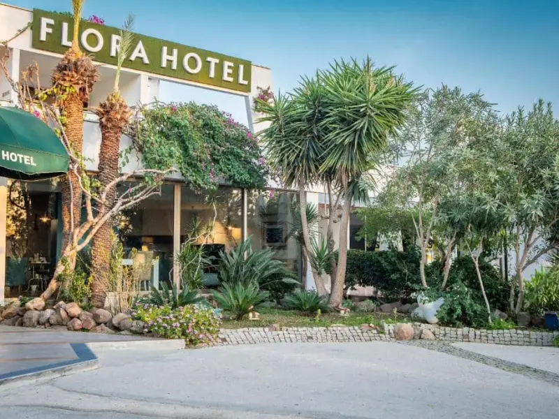 Flora Hotel