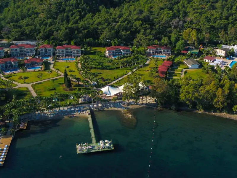 Fortezza Beach Resort Hotel