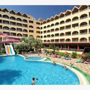 Golmar Beach Hotel
