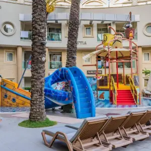 Grand Cettia Hotel