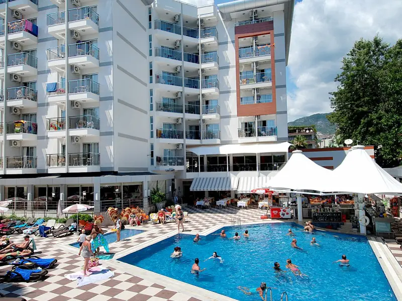 Grand Okan Hotel