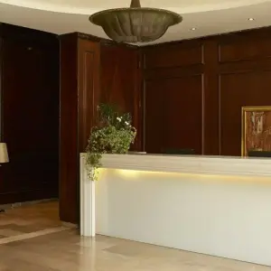 Mon Repos Palace