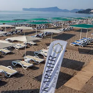 Karmir Resort