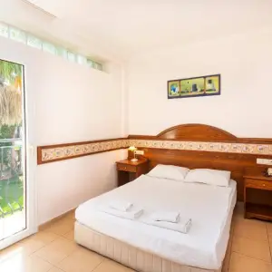 Kriss Hotel