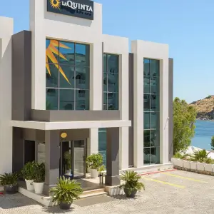 La Quinta By Wyndham Bodrum (Beach Hotel)