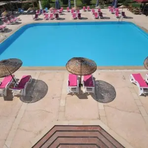 Ladonia Delmare Hotel