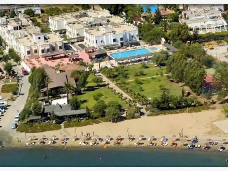 Ladonia Delmare Hotel