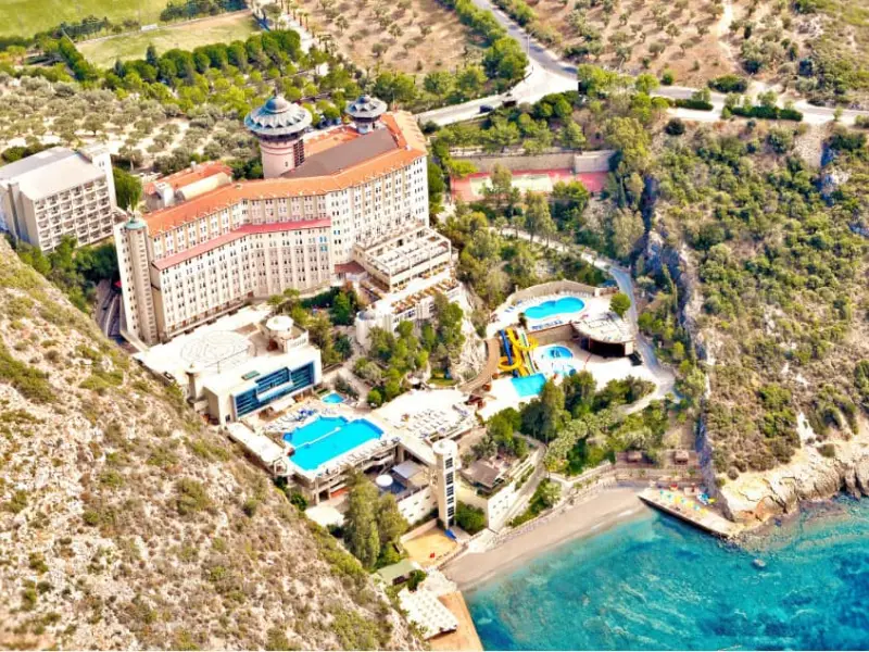 Ladonia Hotels Adakule