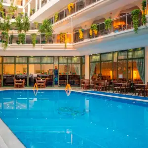 Lancora Beach Hotel