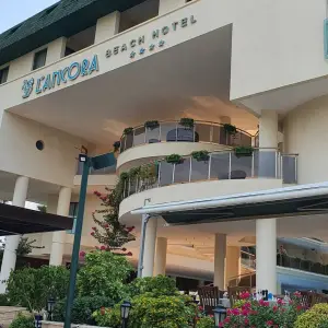 Lancora Beach Hotel